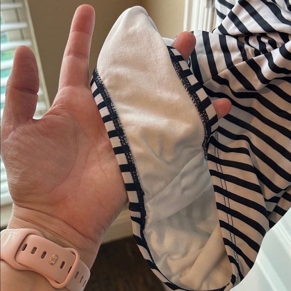 Kona Sol Navy Striped women’s Swimsuit one piece Lake July 4th resort vacation - Picture 2 of 4